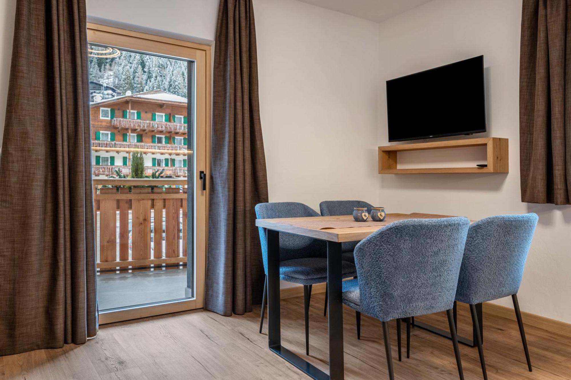 Kamerloy Apartments A Campitello di Fassa Exterior photo